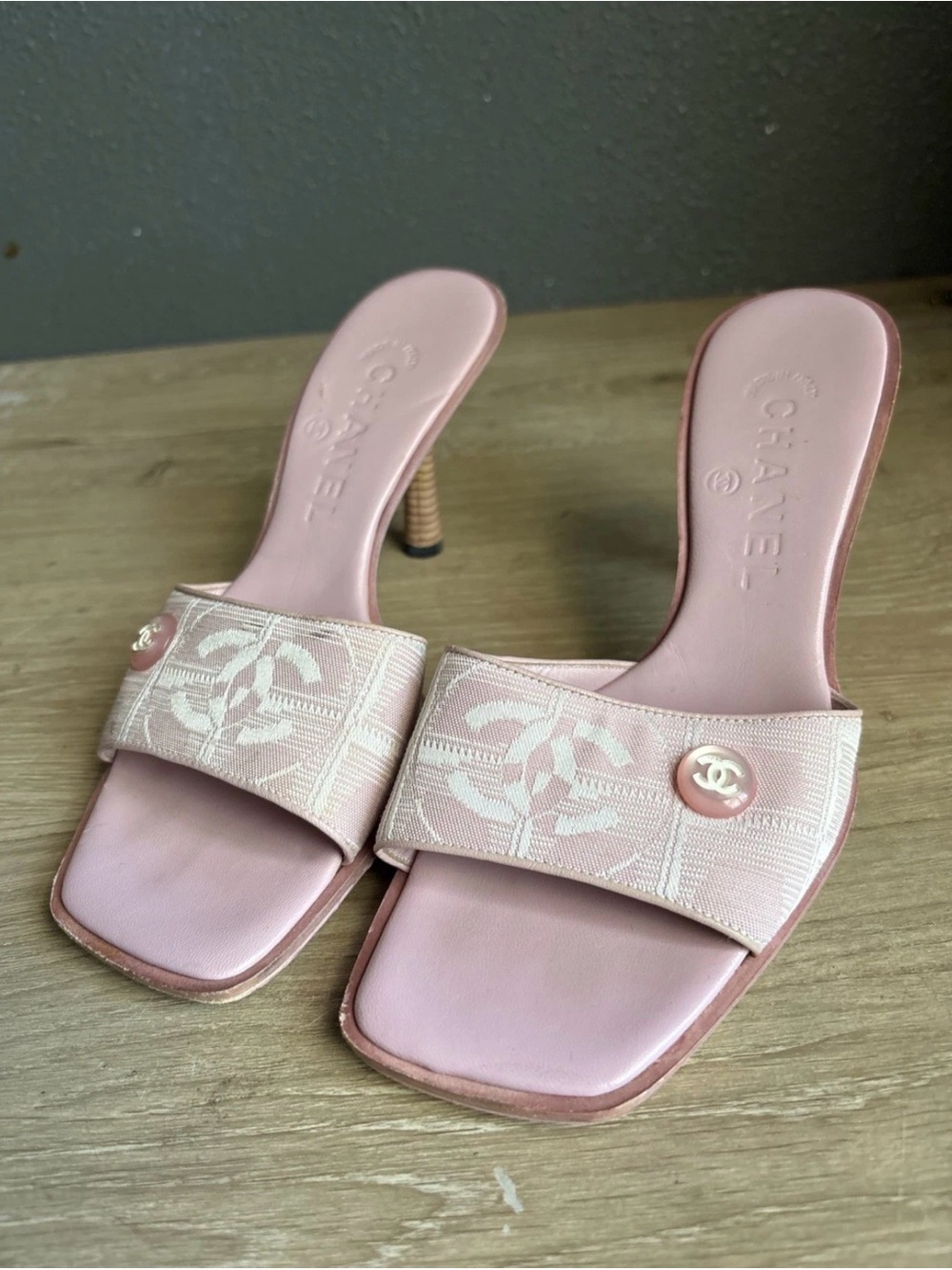 Authentic Chanel Pink Heels Sandals Stilettos Slides CC logo Size 37